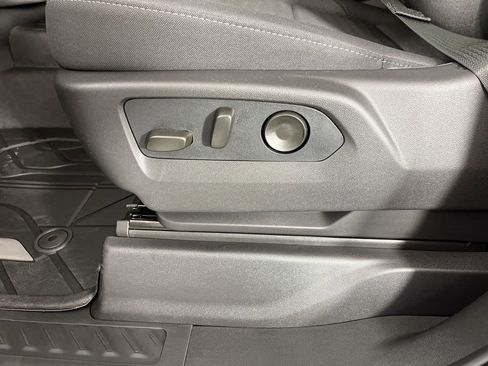 New 2026 Chevrolet Silverado 1500 Custom image 23