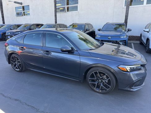 Used 2022 Honda Civic Sport Touring image 11