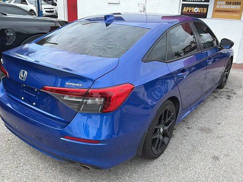 Used 2023 Honda Civic Sport image 5