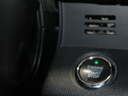 Used 2019 Ford F350 Lariat w/ Lariat Ultimate Package AWD/4WD image 27