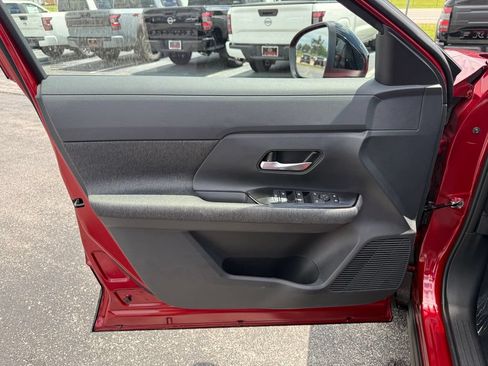 New 2026 Nissan Kicks SV w/ Cold Weather Package FWD image 5
