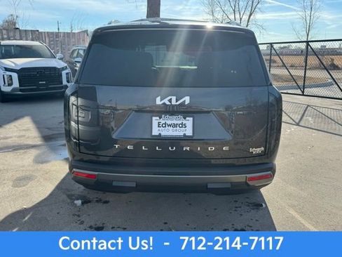 New 2027 Kia Telluride S image 10