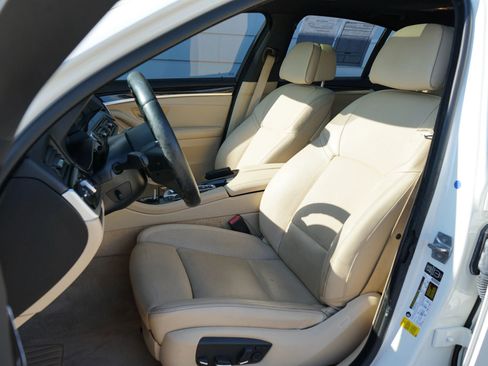 Used 2014 BMW 535i Sedan image 22