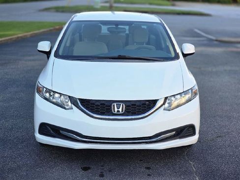 Used 2013 Honda Civic LX image 9
