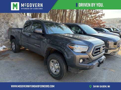 Used 2022 Toyota Tacoma SR5 image 5