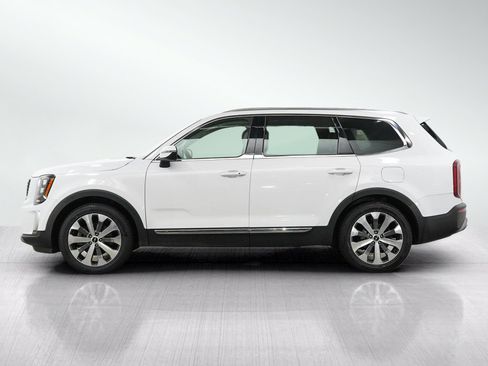 Used 2022 Kia Telluride EX w/ EX Premium Package AWD/4WD image 2