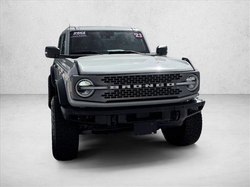 Used 2023 Ford Bronco Badlands AWD/4WD image 3