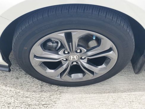Used 2023 Honda Accord EX image 4