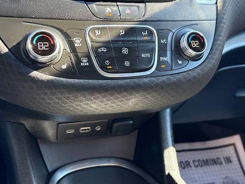 Used 2020 Chevrolet Malibu LT image 15