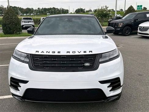 New 2026 Land Rover Range Rover Velar Dynamic SE image 10