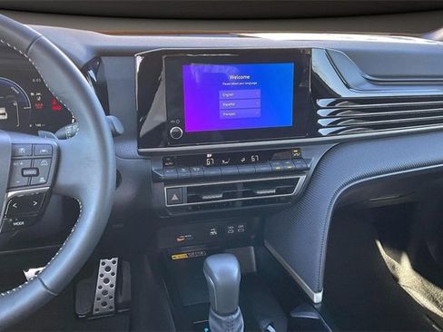 Used 2025 Toyota Camry XSE image 6