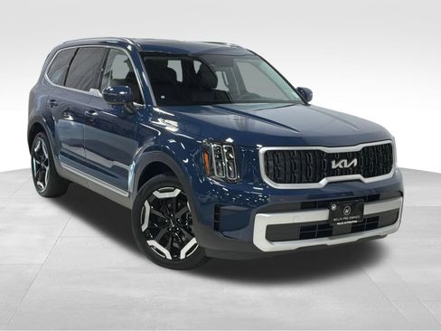 Used 2025 Kia Telluride EX w/ EX Captain's Chair Package AWD/4WD image 1