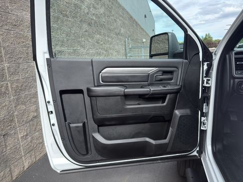 New 2026 RAM 5500 Tradesman AWD/4WD image 12