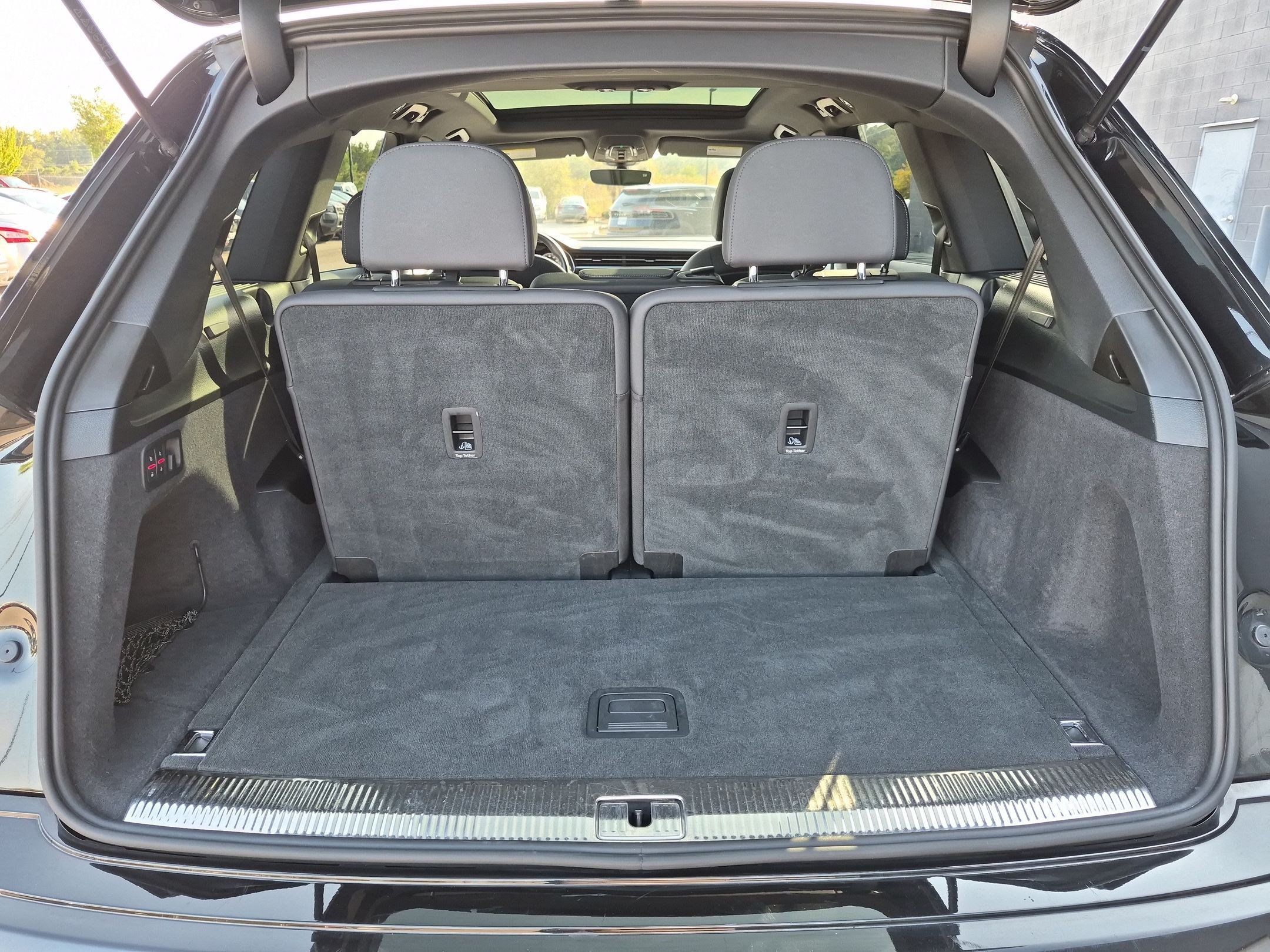 Used 2025 Audi Q7 3.0T Premium Plus AWD/4WD image 32