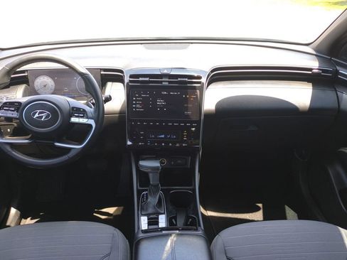 Used 2023 Hyundai Santa Cruz SEL Premium AWD/4WD image 16