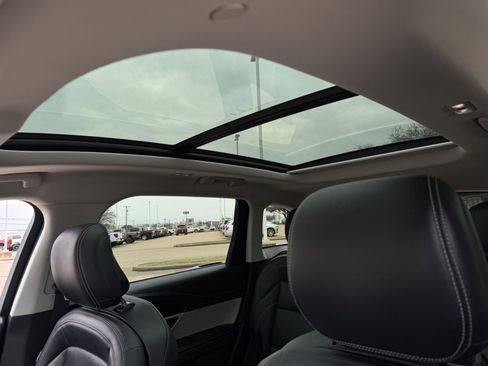 Used 2024 Lincoln Nautilus Premier w/ Equipment Group 102A image 23