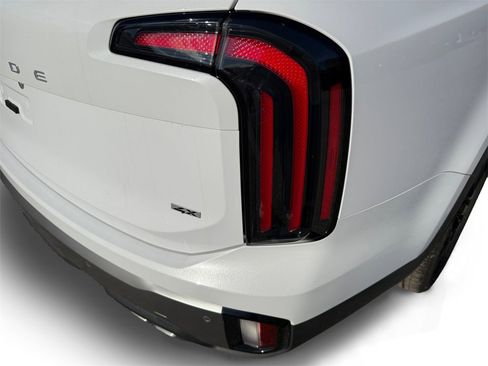 New 2025 Kia Telluride SX w/ SX Captain's Chair Package image 19