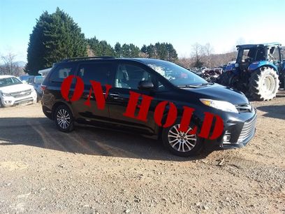Used 2020 Toyota Sienna XLE