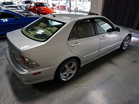 Used 2002 Lexus IS 300 image 53