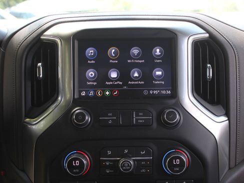 Used 2020 Chevrolet Silverado 1500 RST AWD/4WD image 12