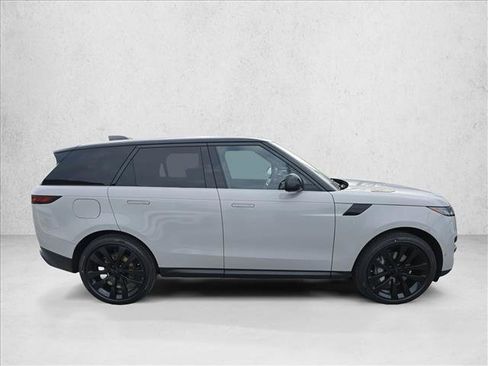 New 2026 Land Rover Range Rover Sport SE image 4