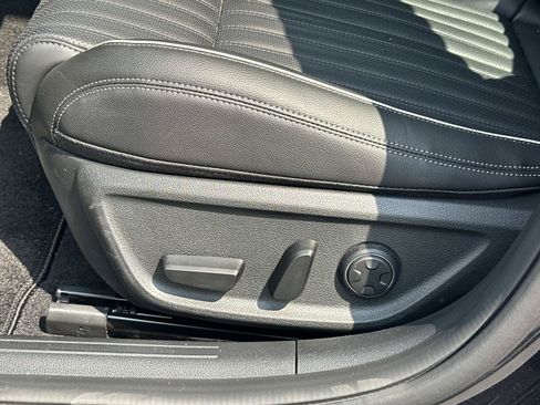 Used 2026 Genesis G70 2.5T Prestige AWD/4WD image 30