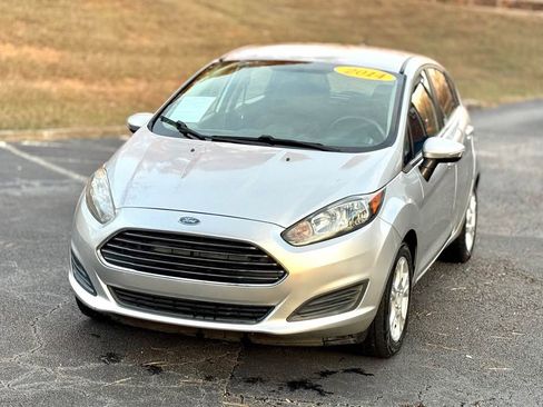 Used 2014 Ford Fiesta SE image 14