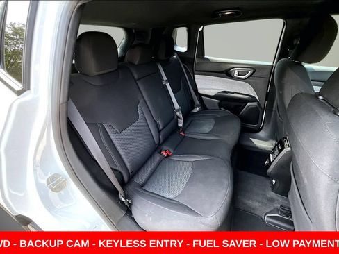 Used 2023 Jeep Compass Sport AWD/4WD image 23