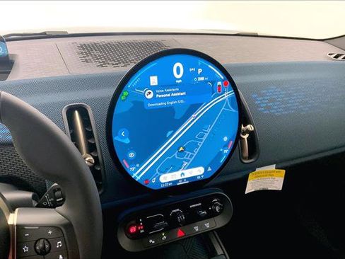 Used 2025 MINI Cooper Countryman S w/ Comfort Package Max image 5