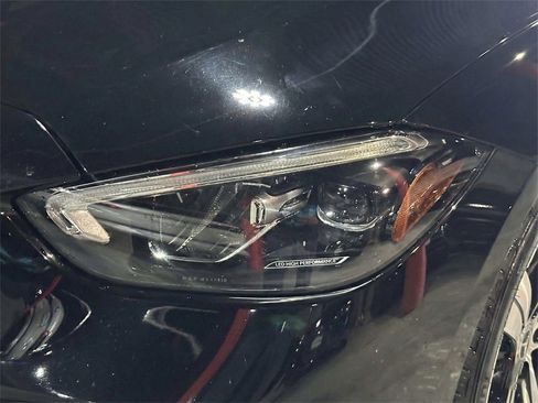 Used 2022 Mercedes-Benz C 300 4MATIC Sedan image 10