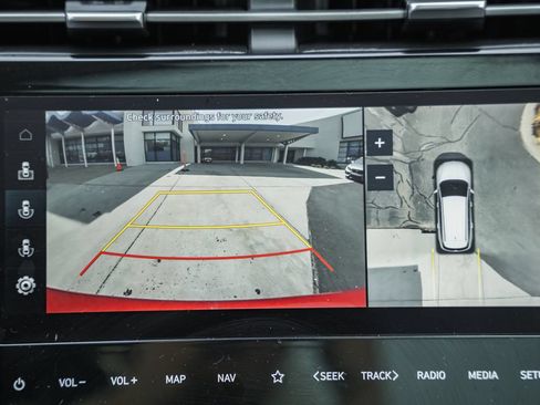 Used 2022 Hyundai Tucson Limited AWD/4WD image 43