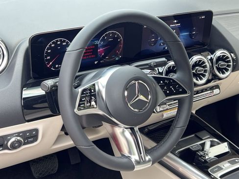 New 2026 Mercedes-Benz GLA 250 4MATIC image 21