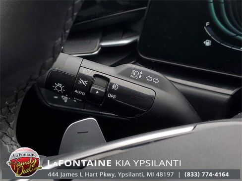 Certified 2023 Kia Niro SX Touring image 17