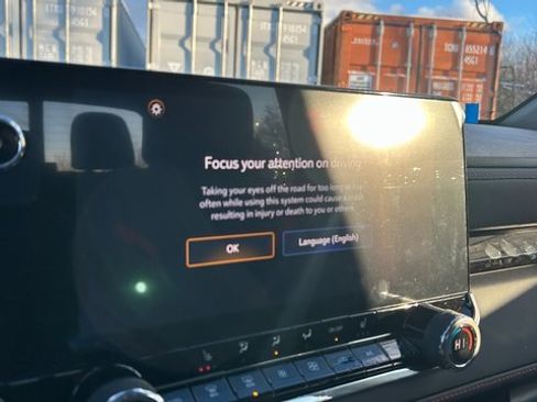 New 2026 Chevrolet Colorado Z71 image 23