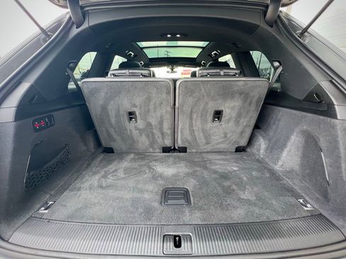 Used 2017 Audi Q7 3.0T Premium image 25