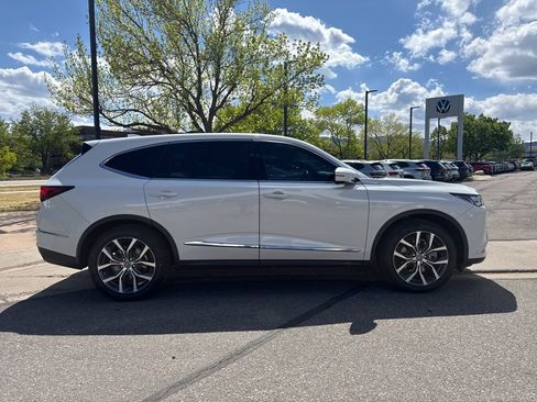 Used 2023 Acura MDX SH-AWD w/ Technology Package image 6