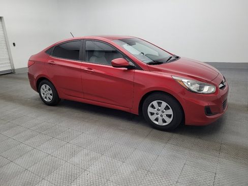 Used 2013 Hyundai Accent GLS image 11
