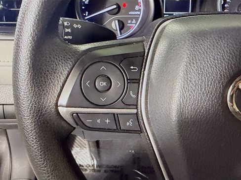 Used 2023 Toyota Camry LE FWD image 14