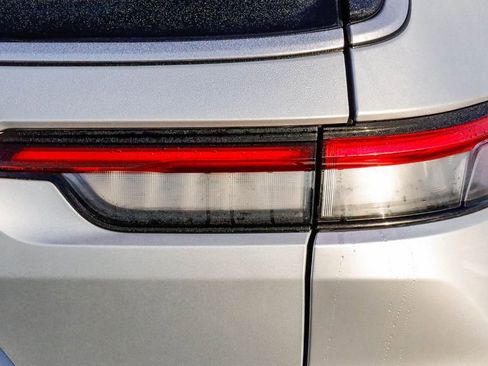 Certified 2024 Jeep Grand Cherokee L Limited w/ Luxury Tech Group II image 43