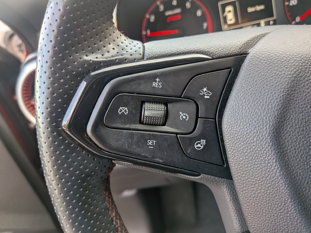 Used 2024 Chevrolet Trax RS w/ Driver Confidence Package FWD image 25