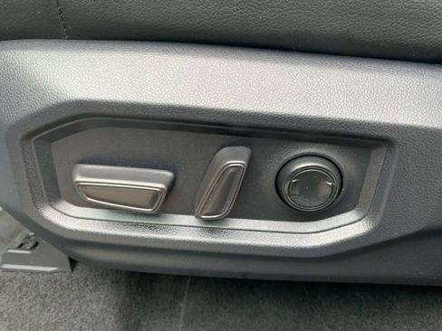 Used 2022 Toyota Tundra Limited image 14