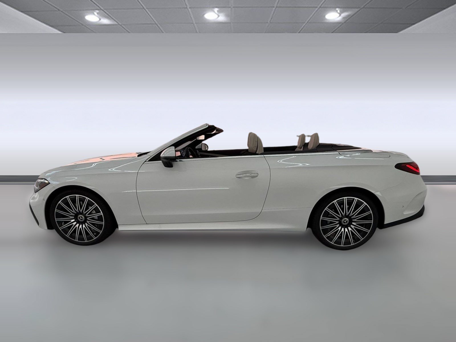 New 2027 Mercedes-Benz CLE 450 4MATIC Cabriolet image 2