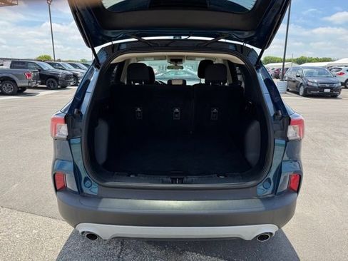 Used 2020 Ford Escape SE FWD image 37