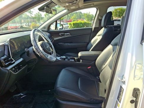 Used 2023 Kia Sportage EX w/ EX Premium Package AWD/4WD image 16