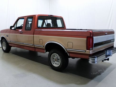 Used 1994 Ford F150 XL image 4
