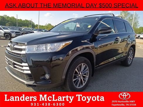Used 2019 Toyota Highlander XLE AWD/4WD image 7