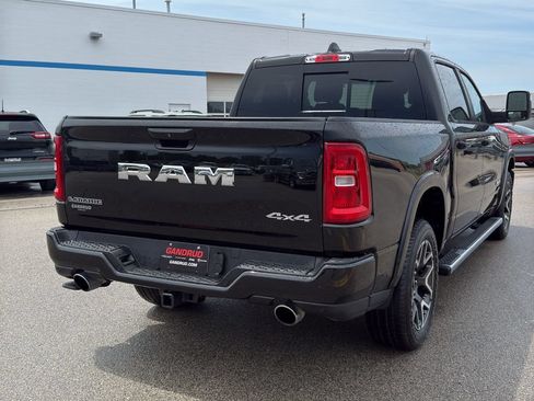 Used 2025 RAM 1500 Laramie AWD/4WD image 5