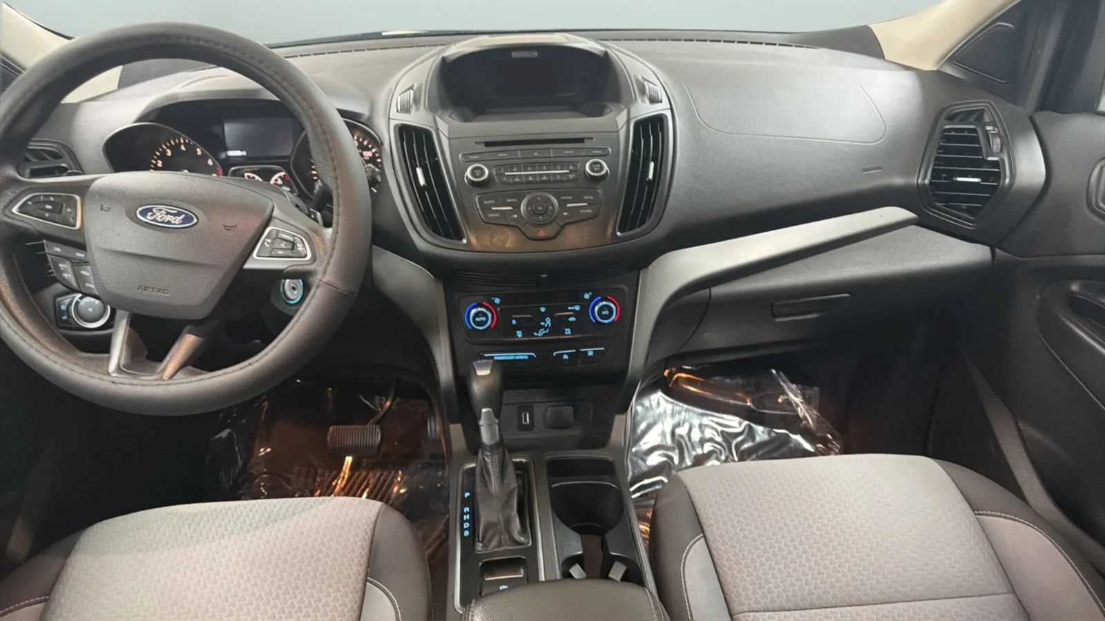 Used 2017 Ford Escape SE AWD/4WD image 14
