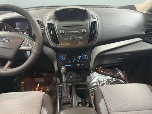 Used 2017 Ford Escape SE AWD/4WD image 14