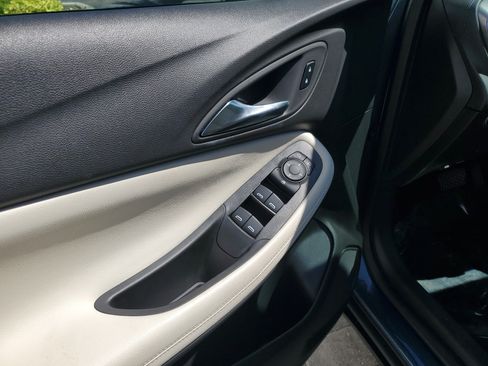 Used 2024 Buick Encore GX Preferred FWD image 17